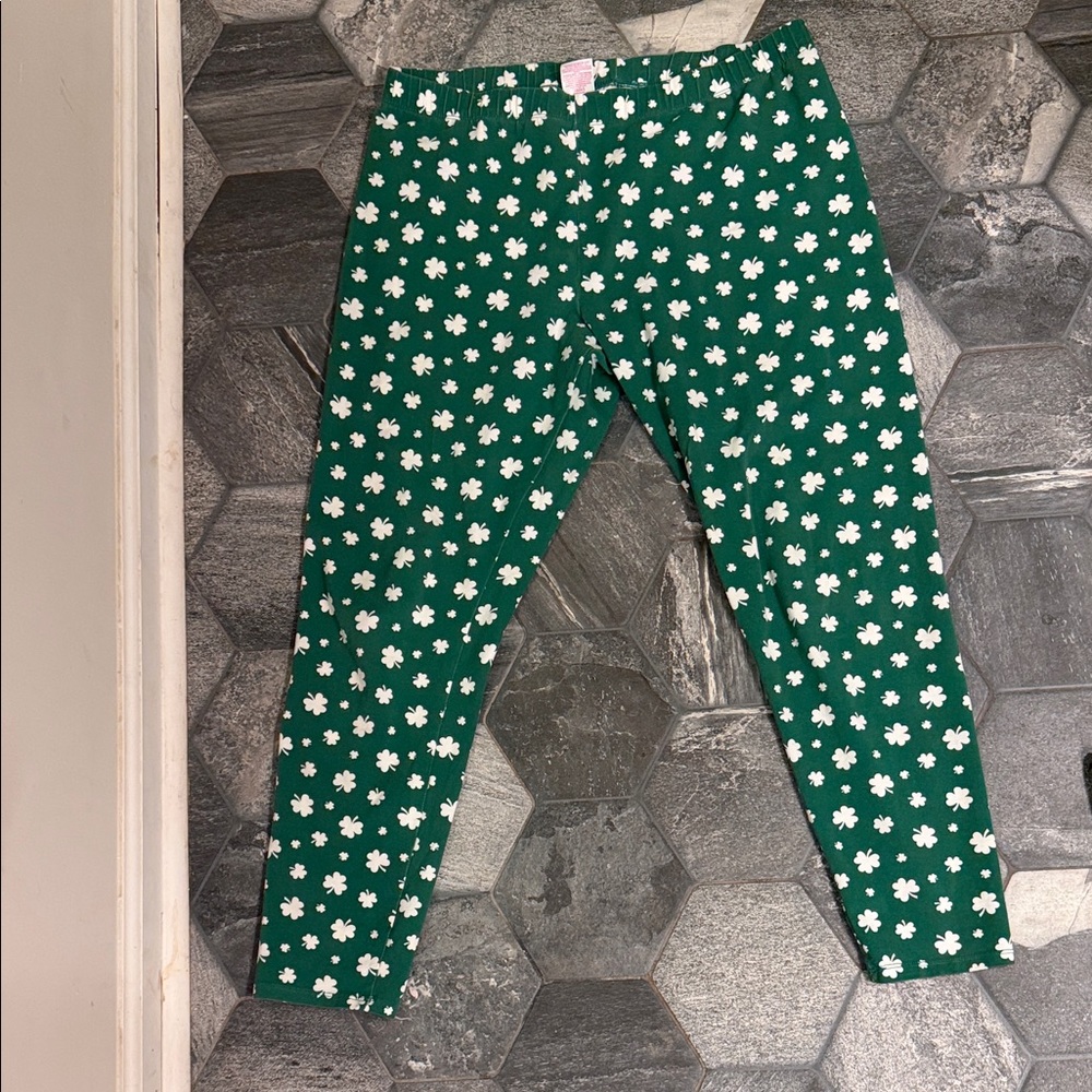 St Patrick’s Day Clover Leggings size XL/XXL
